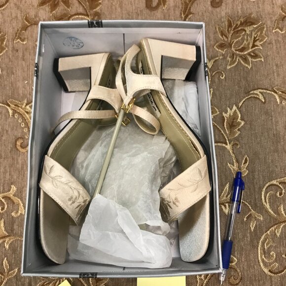 GORGEOUS Champagne Satin Ankle-Strap Sandals, Embroidered Formal Pump Dress Shoe - Picture 4 of 16